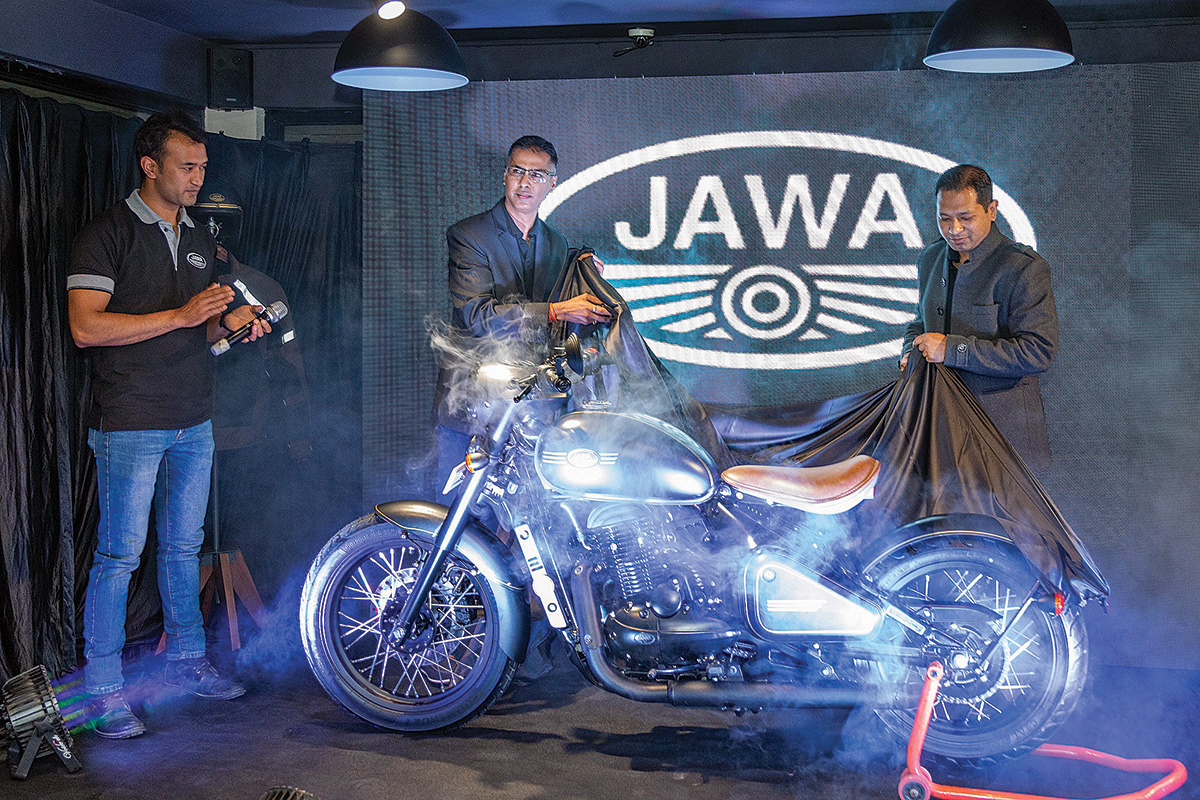 Jawa Perak hits the streets in Nepal