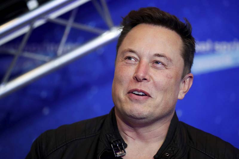 Musk-ruled Twitter: users left to fight trolls and misinformation?