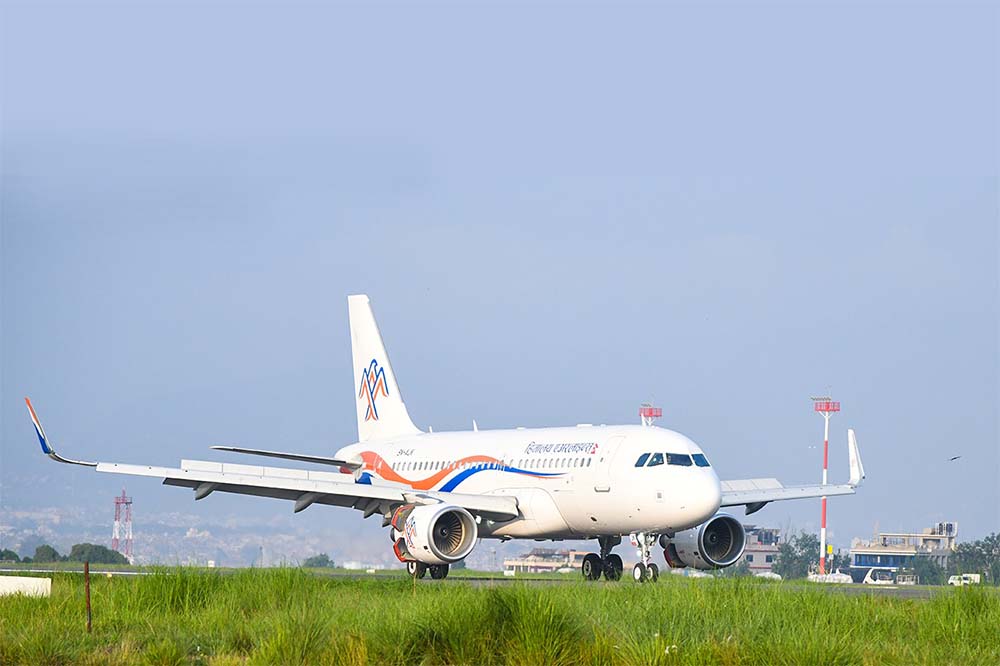 Himalaya Airlines resumes flights to Saudi Arabia