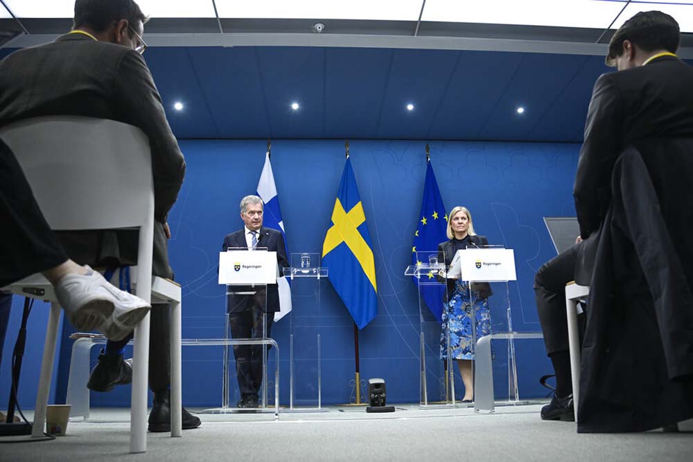 Finland, Sweden submit NATO membership application