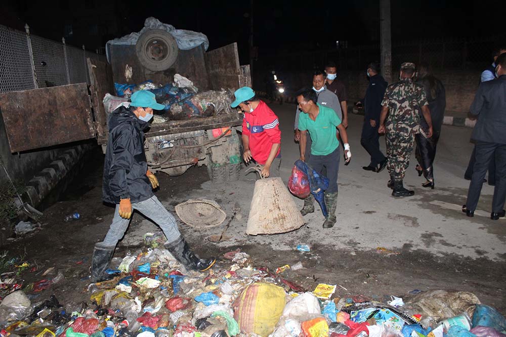 Wastes to be transported to landfill site at nighttime only