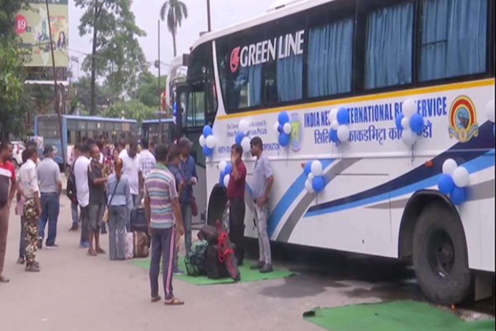NBSTC starts Siliguri-Kakarbhitta-Kathmandu bus service