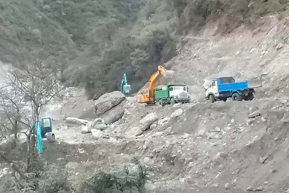 Landslides affect seven hydel projects in Myagdi
