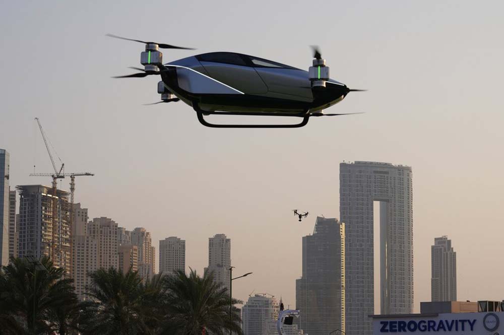 Dubai again plans for flying taxi takeoff, this time by 2026