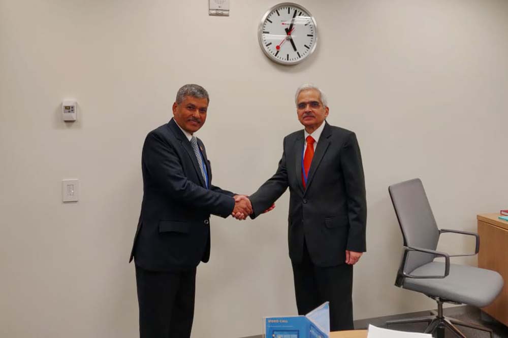 NRB Governor Adhikari meets RBI Governor Das