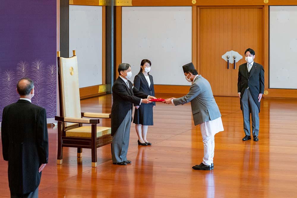 Ambassador Subedi presents his credentials in Tokyo