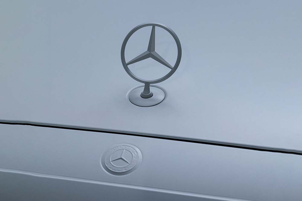 Mercedes Benz plans euro 1.3 billion e-van plant in Poland