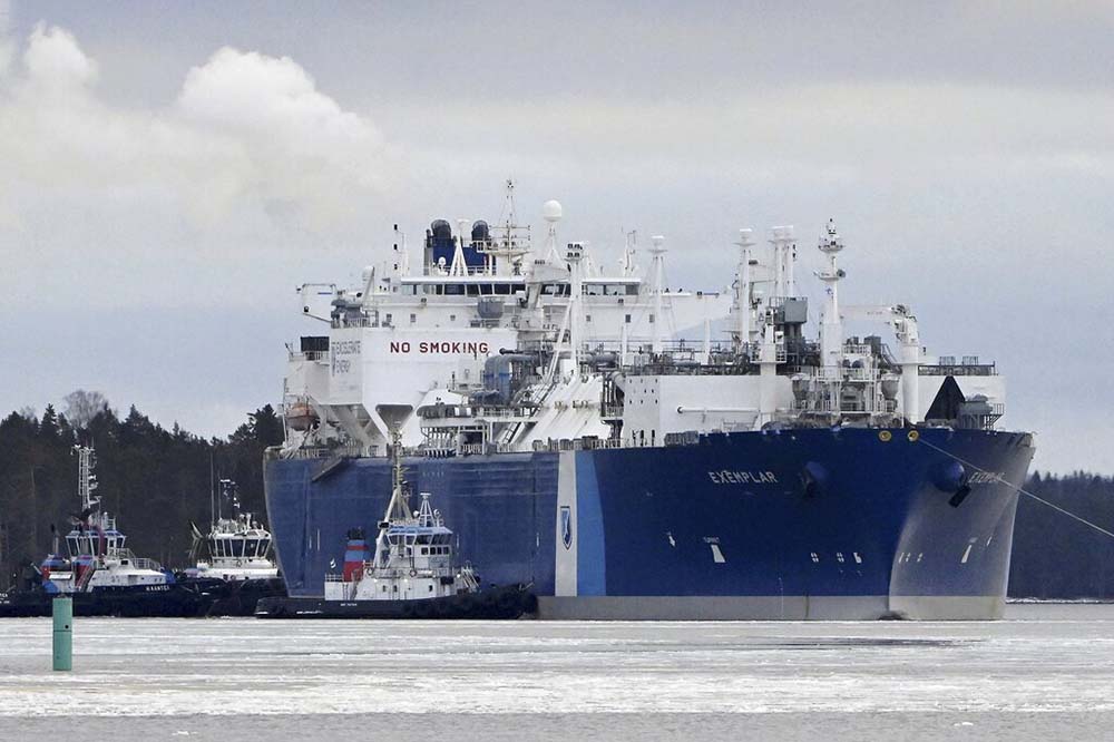 Finland gets floating LNG terminal to replace Russian gas
