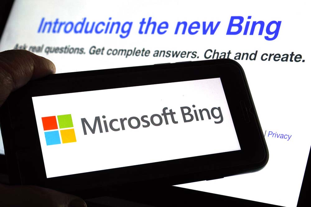Microsoft brings Bing chatbot to phones after curbing quirks