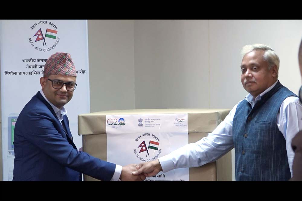 India gifts 20 dialysis machines to Nepal