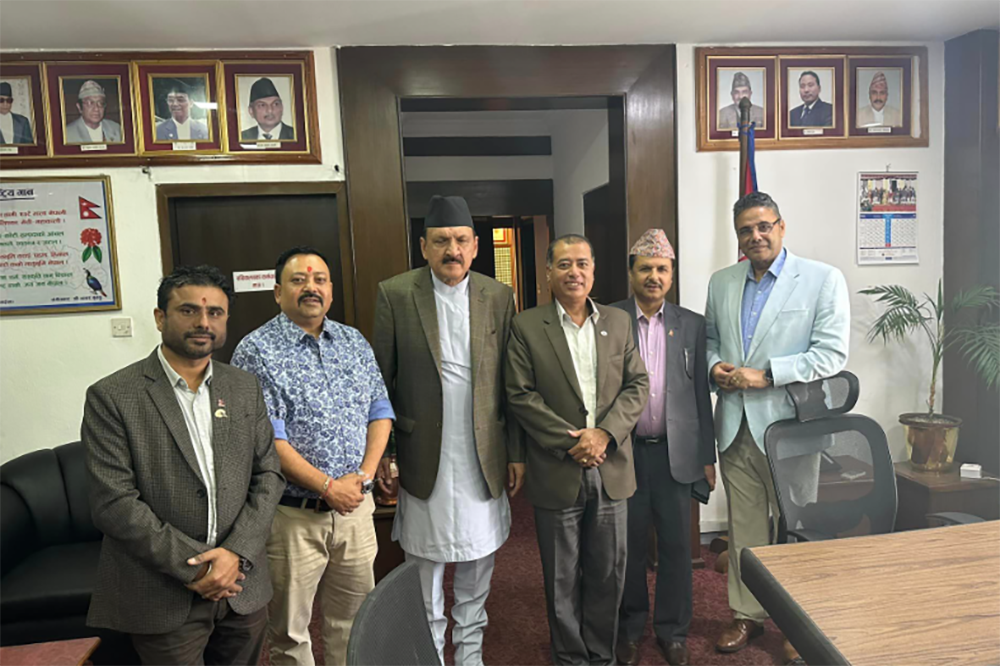 FENEGOSIDA delegation meets Finance Minister Mahat