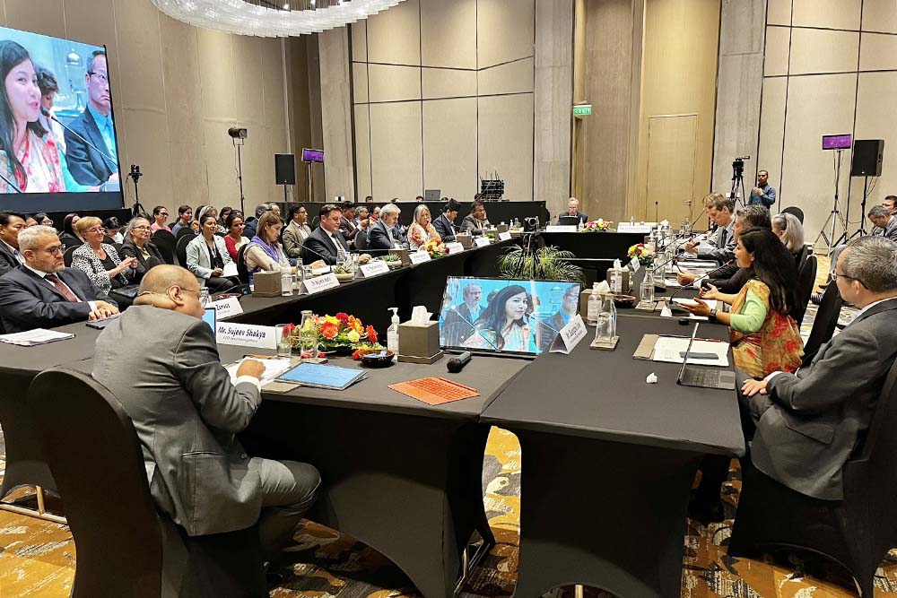 Govt, World Bank launch multi-billion project on regional transport and trade connectivity