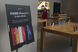Apple to pay $490m to settle allegations that it misled investors about iPhone sales in China