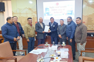 CAN Federation Senior VP Adhikari submits E‑Commerce Directive 2082 recommendations to FNCCI