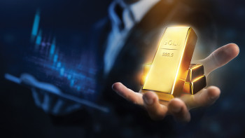Gold Prices Reach Rs 205,900; Silver Rises to Rs 2,485