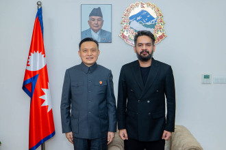 Chinese ambassador meets PM Shah