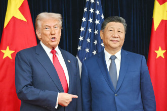 China extends suspension of extra tariffs on US goods