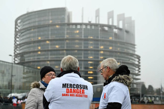 EU lawmakers vote to hold up Mercosur trade agreement over legal concerns