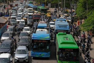 India's capital part of aggressive electric vehicle targets in bid to curb air pollution