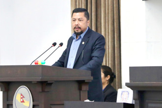 Energy minister pledges to ensure effectiveness of power supply