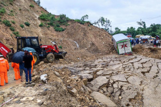 Floods, landslides block 10 highways across the country