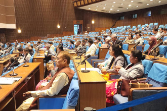 Lawmakers urge govt to address farmers’ demands, public service issues