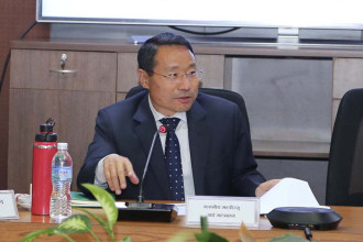 Finance Minister Pun meets WB Group VPs, seeks more investment in Nepal