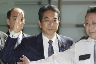 Japan farm minister resigns over free rice gaffe