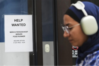 US job openings slip in July, adding to evidence that the American labour market is cooling