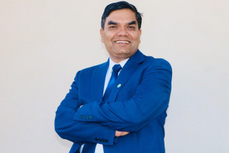 Former NRNA General Secretary Paudel congratulates newly elected leadership  