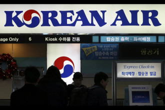 Korean Air plans to buy more than 100 Boeing aircraft