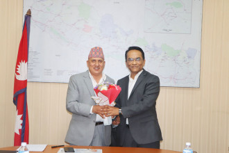 NPC vice-chairman discusses fiscal and monetary policies with NRB governor