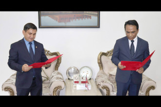 Dirgha Bahadur Rawal  sworn in as NRB deputy governor; assumes office