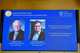 Americans Hall and Woodford win economics Nobel for stabilisation models