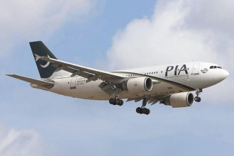 Britain lifts ban on Pakistani airlines
