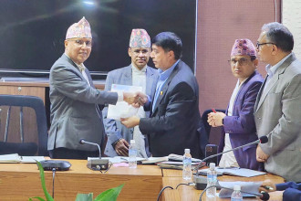 Private sector pledges full cooperation with government on reconstruction, economic revival