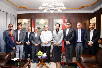 Ex-PM Dahal calls for policy reform to drive economic prosperity