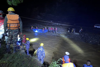 BP Highway closed at night between 5:00 pm and 5:00 am after riverside erosion