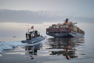 No vessel can transit Strait of Hormuz without Iran's permission: army