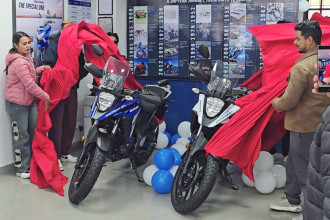 VG Automobiles launches two new colour options for Suzuki V‑Strom SX in Nepal