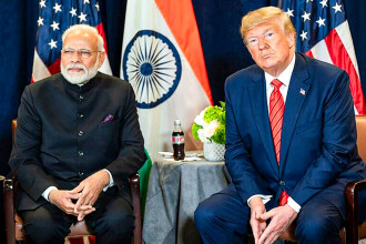 Trump Warns India of 500% Tariffs as Russian Oil Imports Reach One-Third of Total Crude