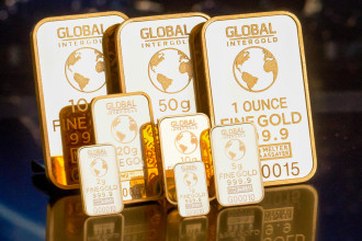 Gold price rises in  domestic market by Rs 1,600 ; traded at Rs 192,900 per tola