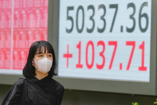 Asia stocks surge on US-China trade deal breakthrough