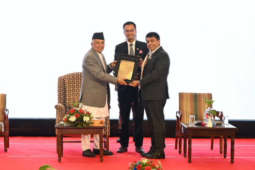 ACAN honours FNCCI President Dhakal with  'Corporate Excellency Award'