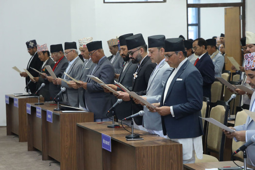 Newly elected HoR members take oath of office and secrecy at Singha Durbar