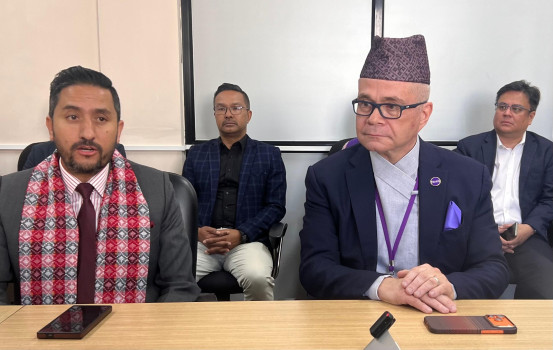 Communications Minister Kharel pledges government support to Ncell
