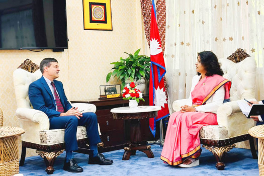 Industry minister urges US to extend trade preference and boost investment