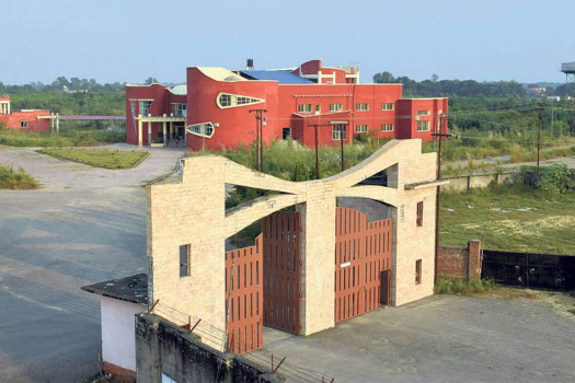 Six units in Simara SEZ begin commercial production, creating about 700 jobs