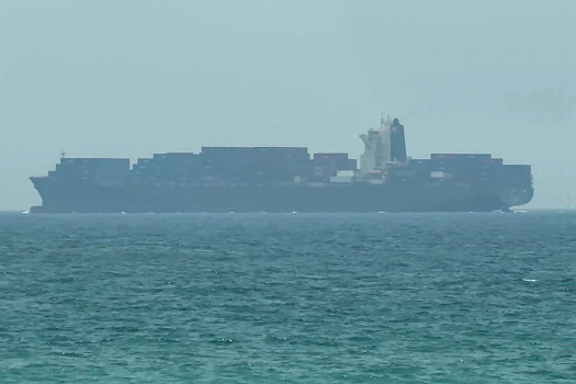 US, Iran vie for Strait of Hormuz, waterway key to global energy supplies, in latest attacks