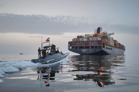 No vessel can transit Strait of Hormuz without Iran's permission: army